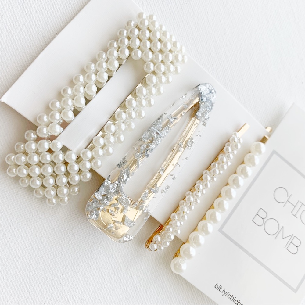 PRETTY 4 Faux Pearl Hair Clip Set - Picture 3 of 5